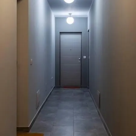 Exclusive Modern * Milan